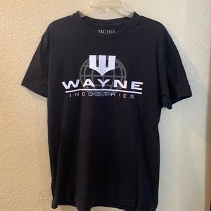 Wayne Industry Mens Large Black s/s Tee